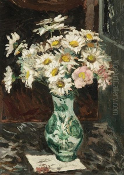 Bouquet De Marguerites Oil Painting by Alfred Swieykowski