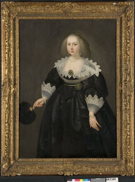 Portret van een vrouw Oil Painting by Paulus Moreelse