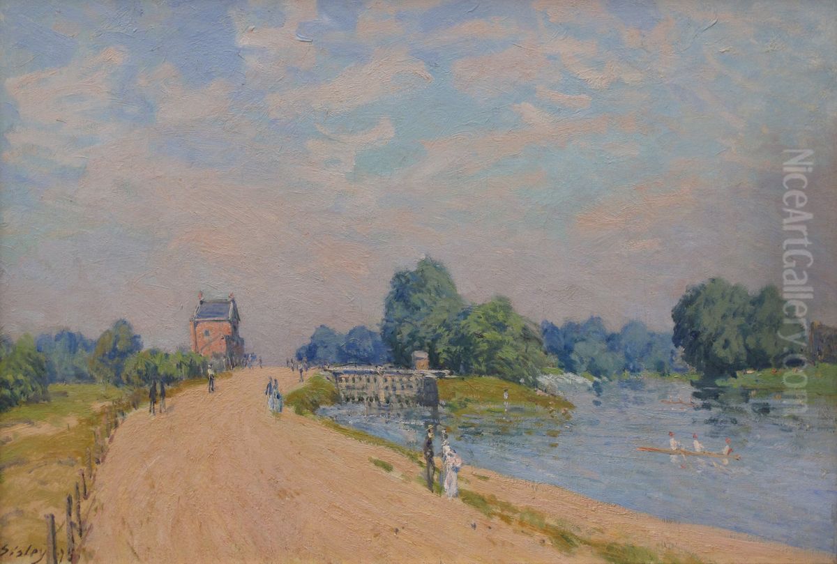 The Road to Hampton Court Oil Painting by Alfred Sisley